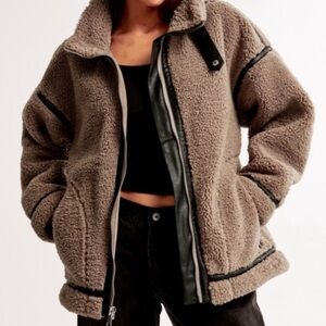 Abercrombie & Fitch Contrast Trim Sherpa Aviator Jacket in size medium
